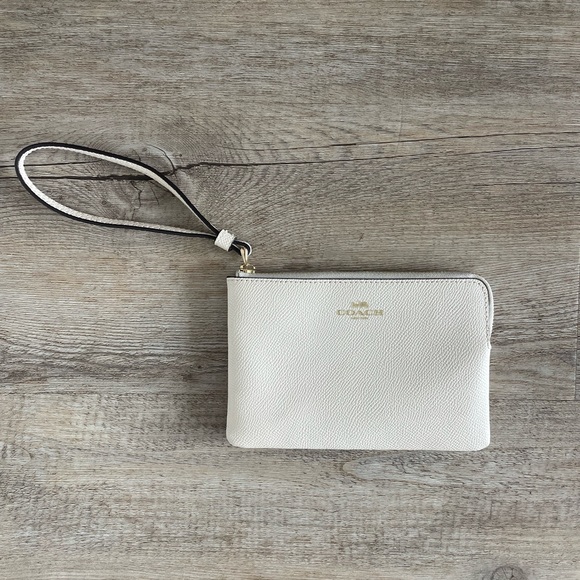 Coach Wristlet Wallet - Picture 2 of 3